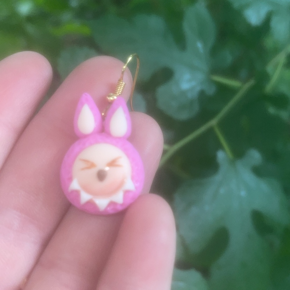 Labubu earrings - Picture 4 of 5